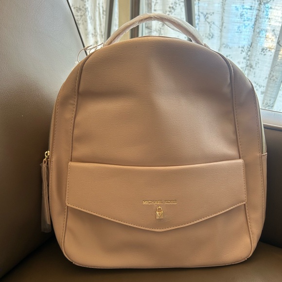 Michael Kors Blush Pink 🫶 Backpack - Picture 1 of 17
